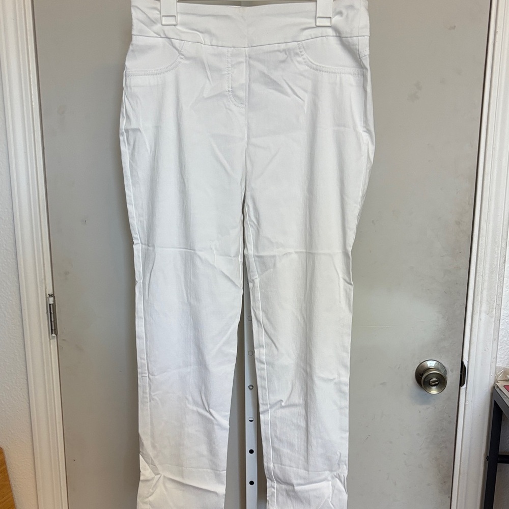 NWT White Straight-Leg Pants